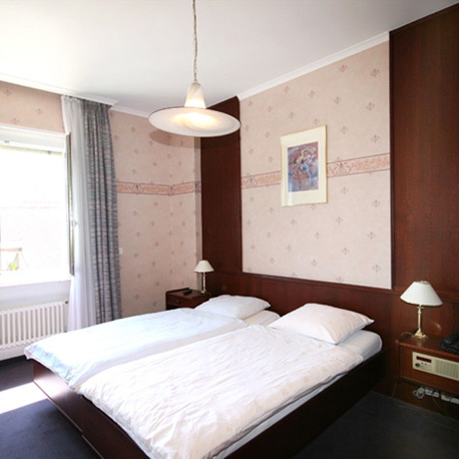 Hotel Crystal Лозанна Номер фото